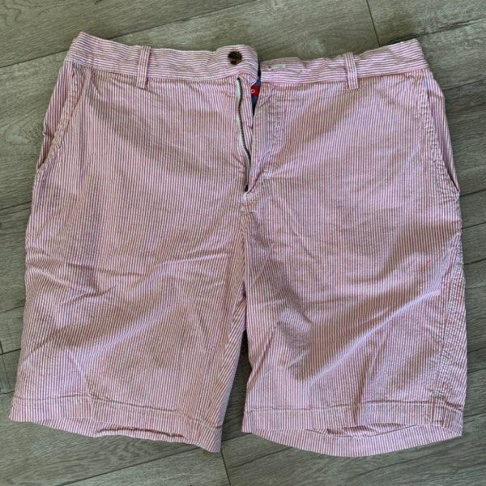 Izod Pink and White Seersucker Shorts